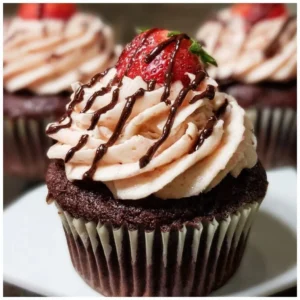 Nutella stuffed strawberry chocolate cupcakes: rich and delicious dessert treat