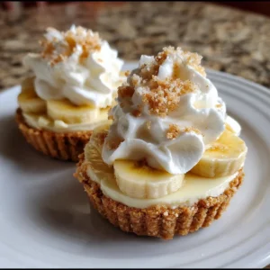 No-Bake Mini Banana Cream Pies delicious dessert