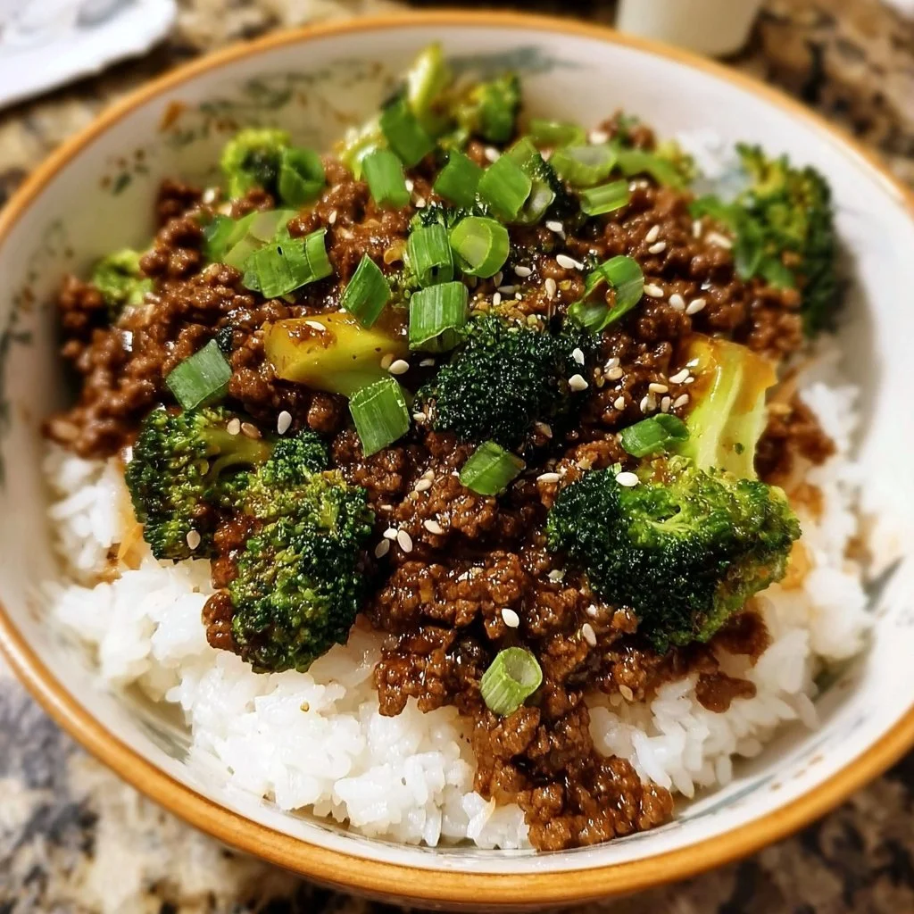 Quick Ground Beef and Broccoli Stir Fry in a colorful bowl