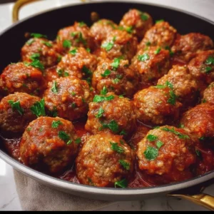 Classic Italian meatballs served with marinara sauce